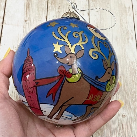 Li Bien 2006 Pier1 Imports Reverse PaintedSanta Reindeer Christmas Ball Ornament - Picture 4 of 13